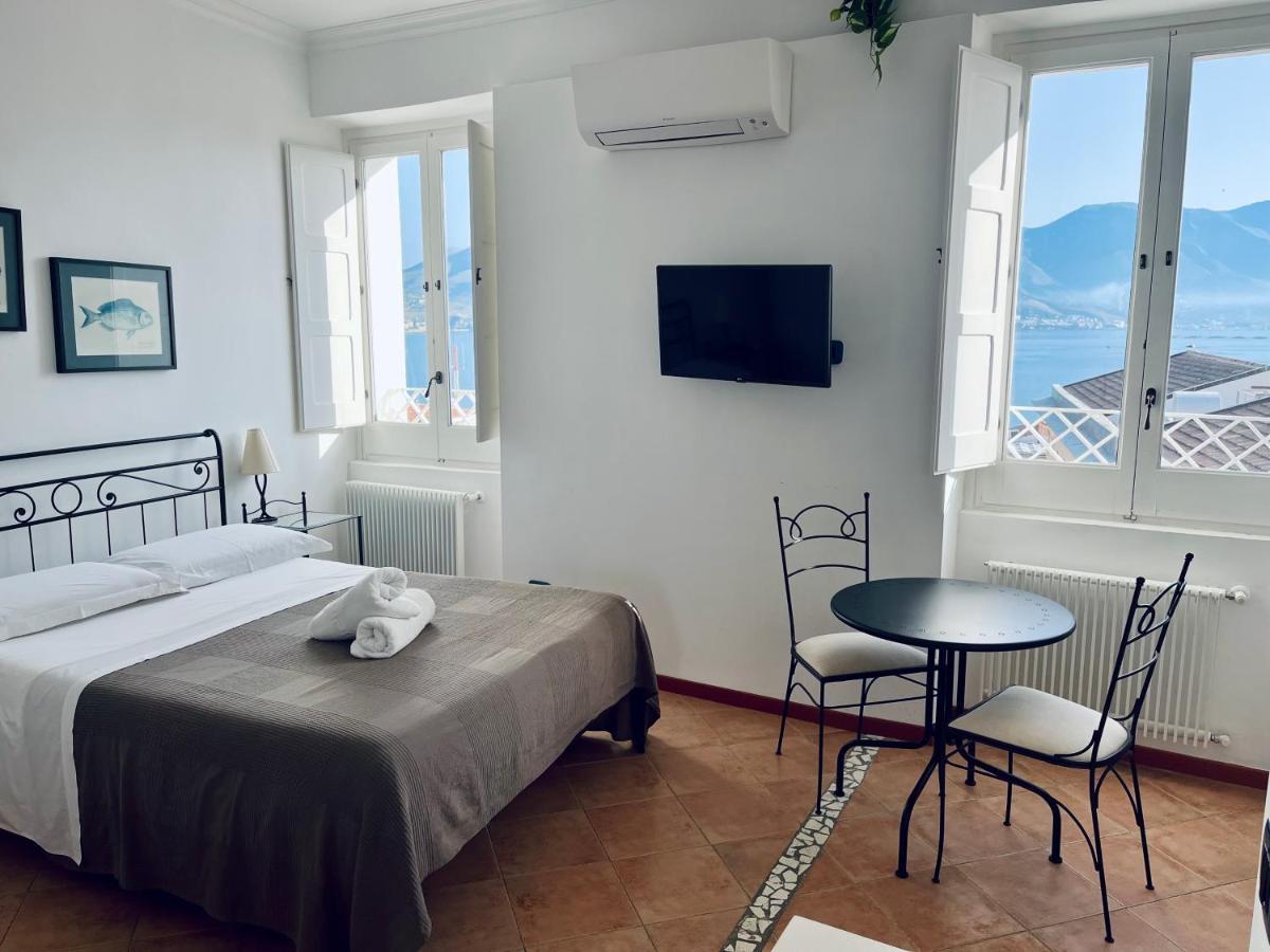 Il Bottone Al Duomo Bed and Breakfast Γκαέτα Εξωτερικό φωτογραφία